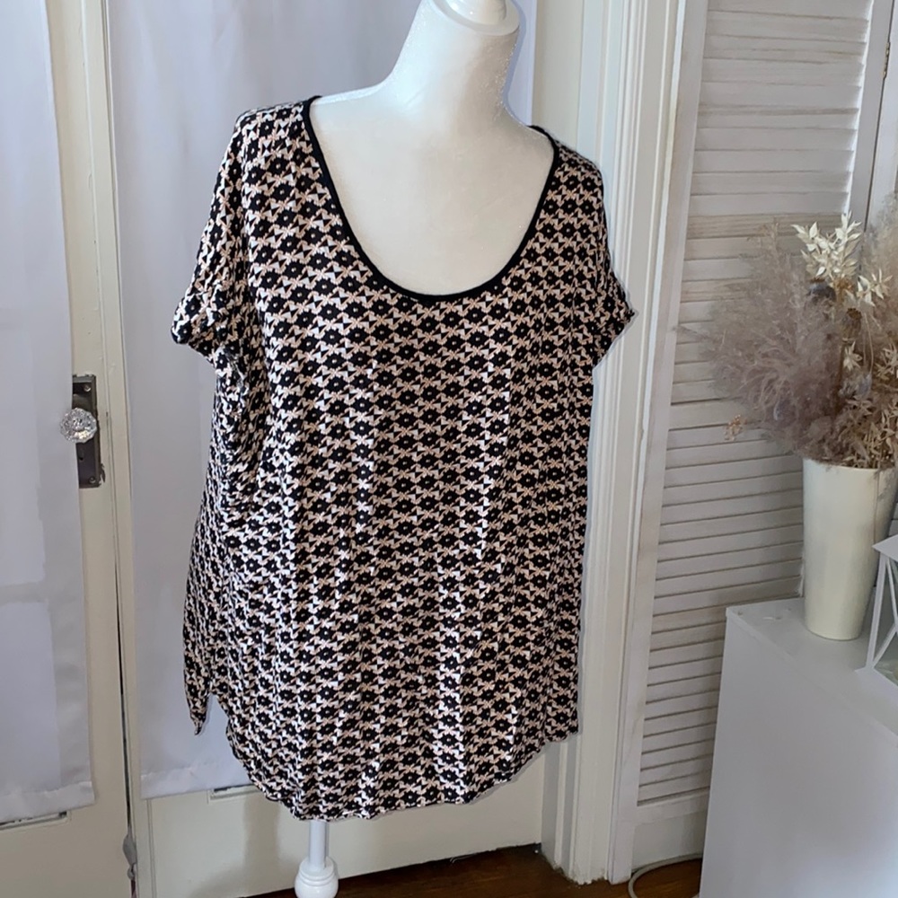 Gently used plus size 1x top from Nordstrom rack